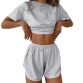 Zweiteiliger Damen-Schlafanzug mit gestreiftem Kurzarm-T-Shirt und Tunnelzug-Shorts - S / Hellgrau Gestreift