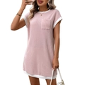 Rosa kurzärmeliges Rippstrick-T-Shirt-Kleid mit weißem Kontrastrand und Brusttasche - S / Rosa
