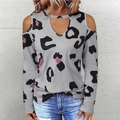 Detail of cold shoulder design and V-neck cutout on leopard print long sleeve top - S / Gray