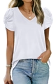 Detalle de camiseta blanca con cuello en V, mangas con nudo plisado y tejido de punto suave - S / Blanco