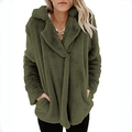 Giacca oversize da donna in ecopelliccia verde scuro con collo a revers e tasche - S / Verde Militare