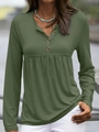 Blusa de manga larga verde militar con cuello en V, botones y detalles plisados - S / Verde Militar