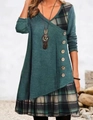 Dunkelgrünes Freizeitkleid mit Karomuster-Patchwork und dekorativen Holzknöpfen für Damen - S / Dunkelgrün