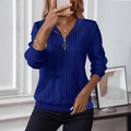 Dames sweater in marineblauw met kabelpatroon, kwart rits en handige kangoeroezak - S / Blauw