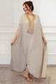 Robe caftan en lin avec broderie dorée et détails de pompons roses au décolleté - S / Lin