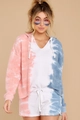 Damen Loungewear-Set mit rosa blauem Batik-Kapuzenpullover und passenden Shorts - S / Rosa Weiß