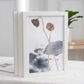 Set di tre cornici per foto in legno bianco minimalista con stampe artistiche di loto - 5 Pollici Sospeso (Bianco) / Bianco