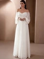 Elegantes weißes schulterfreies Maxikleid mit Puffärmeln und plissiertem Oberteil - S / Weiß