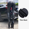 Leggings ajustados de cuero sintético negro mate con cintura alta y efecto push up - S / Negro Mate Sin Forro