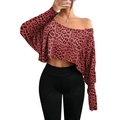 Top corto da donna chic con stampa leopardata rossa, spalle scoperte e maniche lunghe - S / Stampa Leopardata Rossa