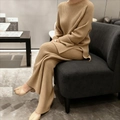 Détail d'un ensemble en maille côtelée kaki avec pantalon large et texture douce - 3XL / Haut Et Bas / Kaki