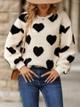 Women's cream fleece crewneck sweatshirt with black oversized heart pattern print - S / Black Heart
