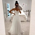 Elegante abito bianco senza spalline con paillettes, scollo a cuore e tulle scintillante - S / Bianco