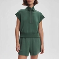 Casual dames set bestaande uit een kortemouw sweatshirt met rits en korte broek - S / Donkergroen
