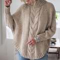 Übergroßer beiger Zopfstrickpullover für Damen mit warmem Rollkragen und Fledermausärmeln - S / Khaki