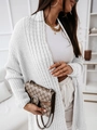 Dettaglio di un cardigan bianco a maglia grossa con motivi a treccia verticali - S / Avorio