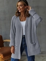 Detalle de cárdigan gris de punto grueso con bolsillos grandes y puños acanalados - S / Gris