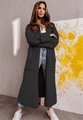 Detailansicht der Damen Strickjacke mit Rippbündchen und großen Seitentaschen in Schwarz - S / Dunkelgrau