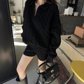 Damen Set aus schwarzem Zopfstrickpullover mit V-Ausschnitt und passenden Shorts - Einheitsgröße / Schwarz
