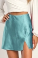 Mini-jupe en satin bleu clair à taille haute avec fente latérale et fini brillant - Bleu Ciel (Personnalisé)