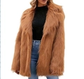 Manteau mi-long en fausse fourrure camel pour femme avec col à revers et manches longues - S / Longue Fourrure Ambre Tigre
