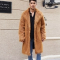 Cappotto lungo da uomo in ecopelliccia marrone chiaro con texture pelosa e collo a revers - S / Pelliccia Lunga Ambra Tigre