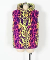 Detailaufnahme der farbenfrohen Kunstpelzweste mit Leopardenmuster und weicher Textur - S / Mehrfarbig Leopard