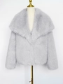 Veste courte en fausse fourrure gris clair pour femme avec grand revers et texture - Gris clair
