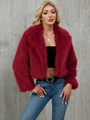 Chaqueta corta de piel sintética color granate con textura suave y esponjosa - S / Burdeos