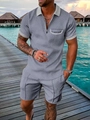 Détail d'un ensemble polo homme avec texture gaufrée et liserés blancs contrastés - S / Haut Et Bas / Gris Argent