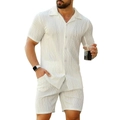 Détail d'un ensemble blanc pour hommes avec une texture plissée ondulée verticale - S / Blanc
