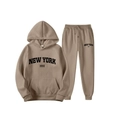 Ensemble de survêtement NEW YORK marron clair avec sweat à capuche et pantalon de sport - S / Camel (Étiquette noire)