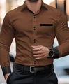 Detail of slim fit business shirt featuring contrast collar and pocket stitching - S / Brown