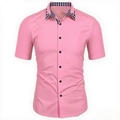 Herren Slim Fit Kurzarmhemd in Rosa mit dunkelblau kariertem Kragen und schwarzen Knöpfen - S / Rosa