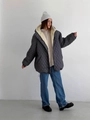 Veste matelassée gris foncé pour femme avec capuche et doublure sherpa pour l'hiver - S / gris foncé