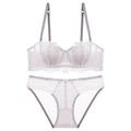 Lingerieset van kant met halve cup beha en bijpassende slip in licht roze paars kleur - Paars