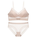 Conjunto de bralette de encaje beige con sujetador triangular de malla de lunares - S / Color Piel