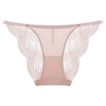 Zartrosa Spitzenunterwäsche mit Schmetterlingsstickerei und Mesh-Details flach liegend - Lotusrosa