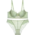 Conjunto de lencería de encaje verde menta con sujetador calado y braguita - 85B / Verde