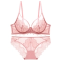 Ensemble de lingerie en dentelle florale rose avec soutien-gorge à armatures et culotte - Rose