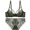 Donkergroen kanten lingeriesetje met transparante mesh en wimperkant details - 70A / Donkergroen
