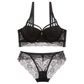 Set lingerie sexy in pizzo nero con reggiseno push-up e slip in pizzo coordinati in set - 70B / Nero