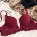 Soutien-gorge bordeaux élégant en dentelle avec bonnets lisses pour un maintien idéal - 70B / Bordeaux