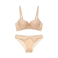 Naadloze push-up bh-set in huidskleur met geometrische details en bijpassende mesh slip - 75B / Huidskleur