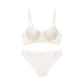Naadloze push-up lingerieset in gebroken wit met kruisbanden en gouden gespen - 75B / Wit