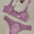 Mauve roze kanten lingerieset met gebloemd borduursel en decoratief strikje - S / Paars