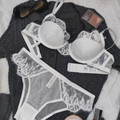 White French lace lingerie set with underwire bra and matching panties in size 75B - 70B / White