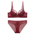 Dessous-Set aus burgunderfarbener Spitze mit Bügel-BH und transparentem Slip in Weinrot - 75B / Burgunderrot