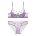 Elegantes lila Blumen-Spitzen-Lingerie-Set mit transparentem Netz und Bügel-BH - 75B / Lila