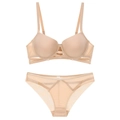 Detailansicht des nahtlosen Push-up-BH-Sets mit hohlen Schnürriemen in Beige - 75B / Hautfarben